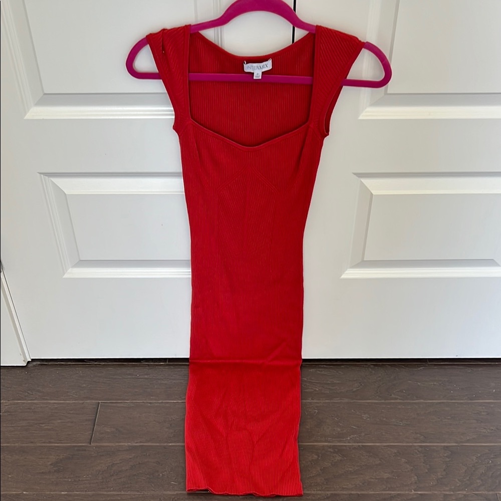 INTERMIX Red Bodycon Midi Dress Sweetheart Neckline